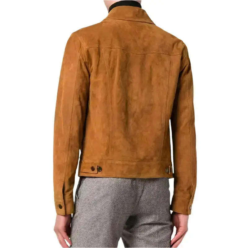 Brown suede trucker jacket for men with polyester lining, classic buttons and clean shirt jacket shape